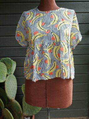 Compania Fantastica Banana Print Peplum Top — Size S